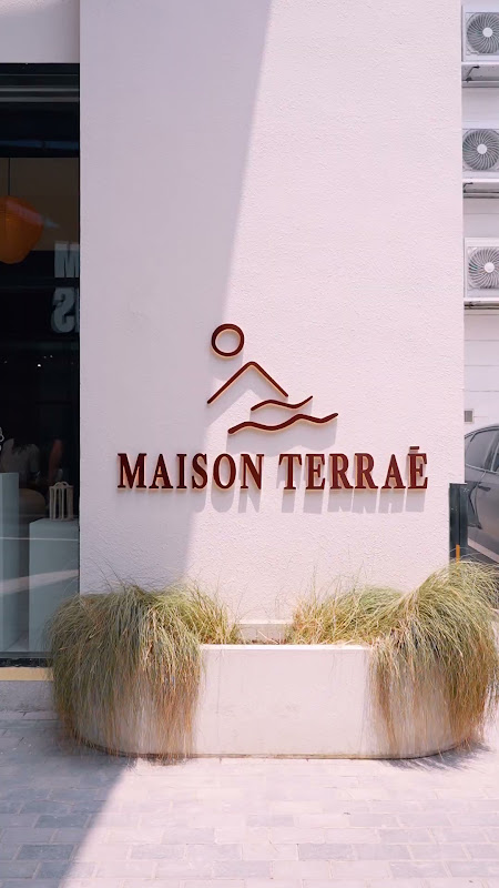 Majra, Maison Terrae